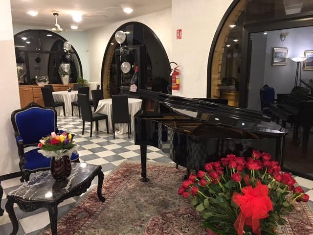 Hotel Oceano بسكييرا ديل غاردا المظهر الخارجي الصورة