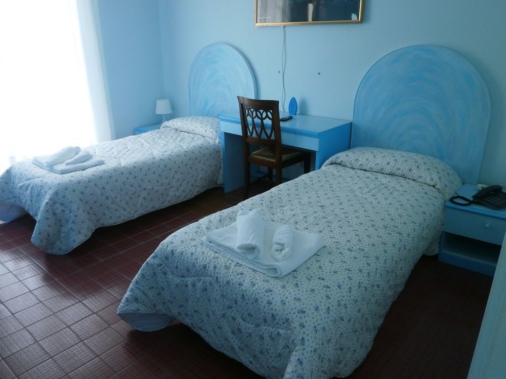Hotel Oceano بسكييرا ديل غاردا المظهر الخارجي الصورة
