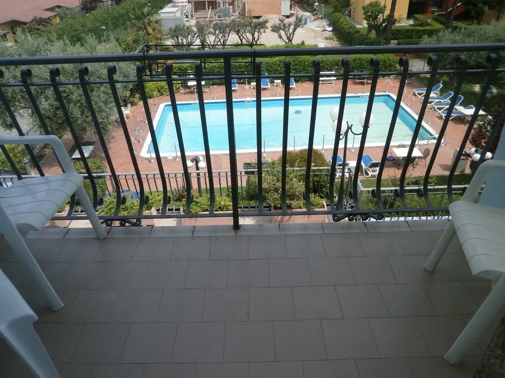 Hotel Oceano بسكييرا ديل غاردا المظهر الخارجي الصورة