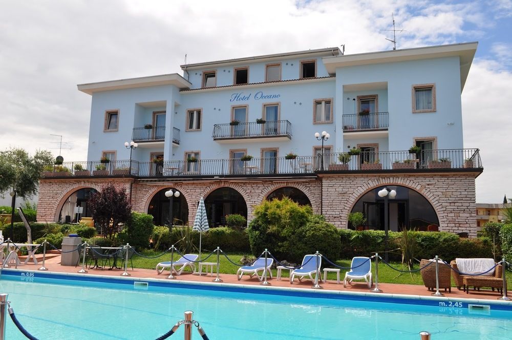 Hotel Oceano بسكييرا ديل غاردا المظهر الخارجي الصورة