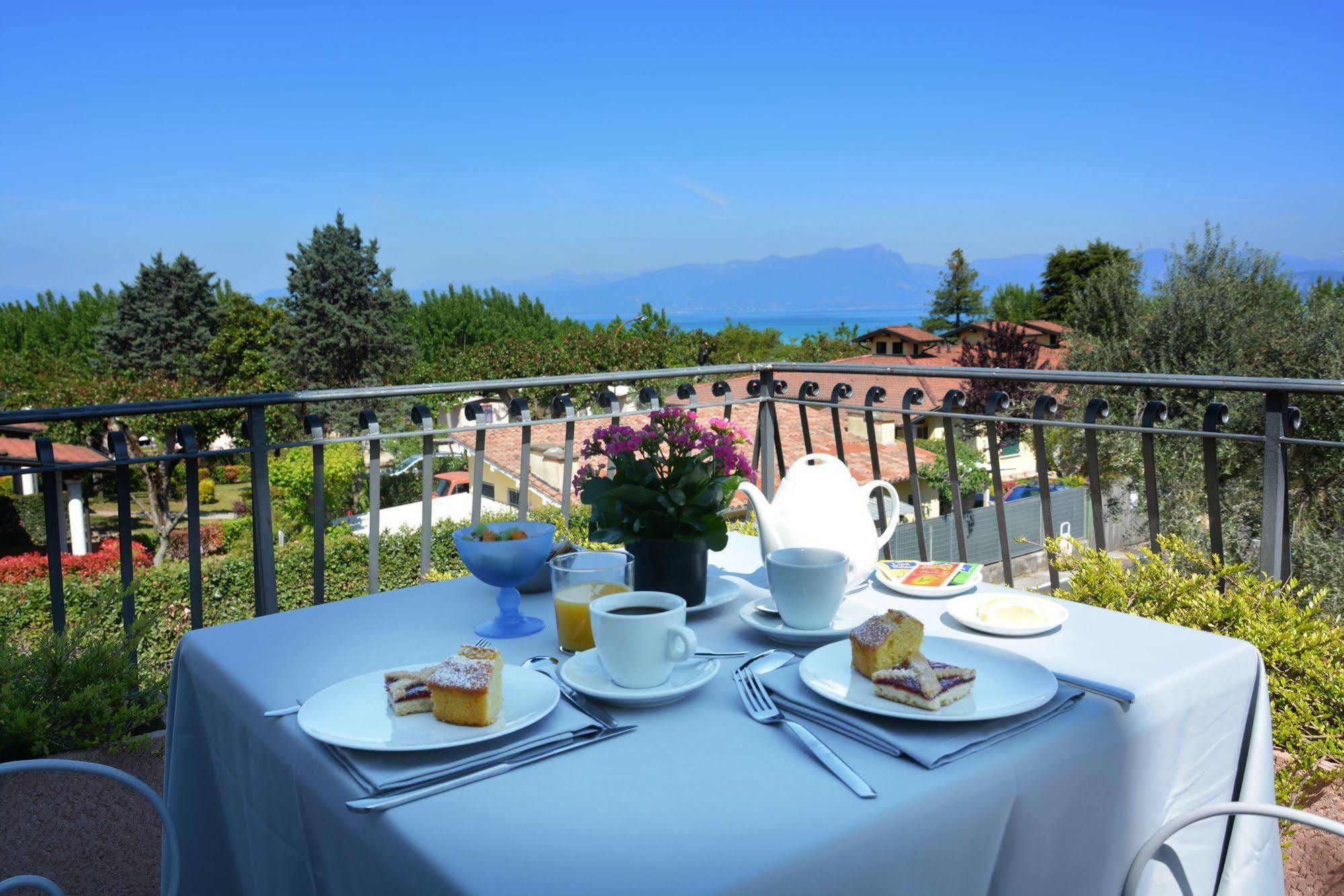 Hotel Oceano بسكييرا ديل غاردا المظهر الخارجي الصورة